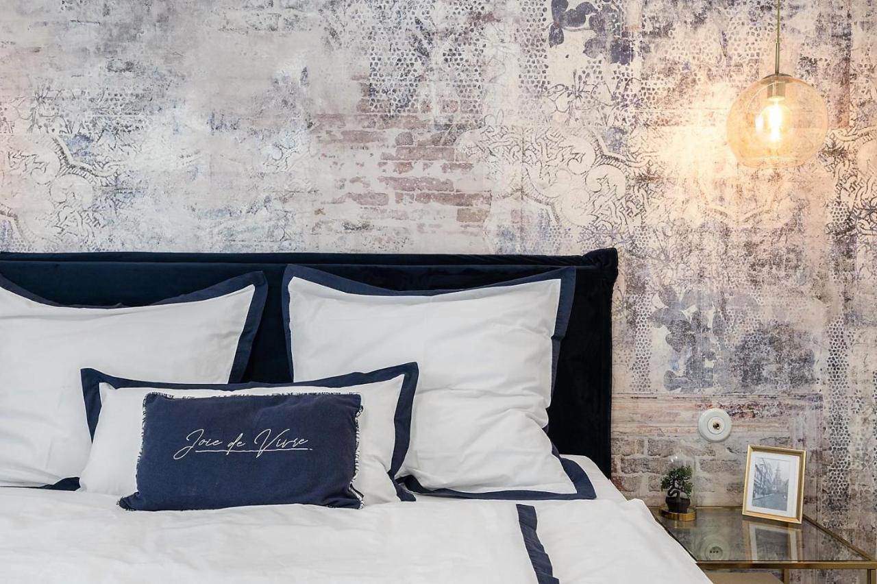 New Design & High Standard Apt From 16Th Century In Old Town-Free Parking Bratislava Luaran gambar