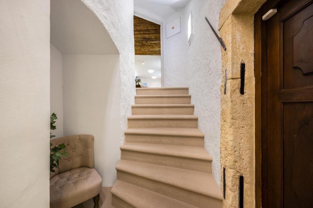 New Design & High Standard Apt From 16Th Century In Old Town-Free Parking Bratislava Luaran gambar
