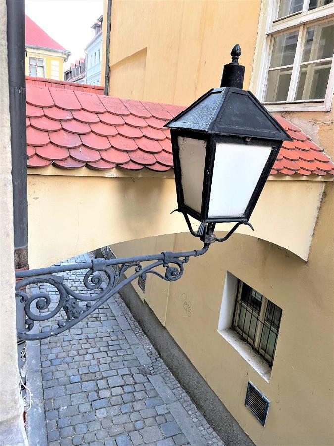 New Design & High Standard Apt From 16Th Century In Old Town-Free Parking Bratislava Luaran gambar